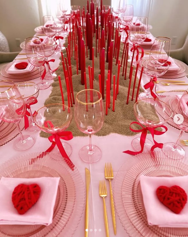 galentines party decor