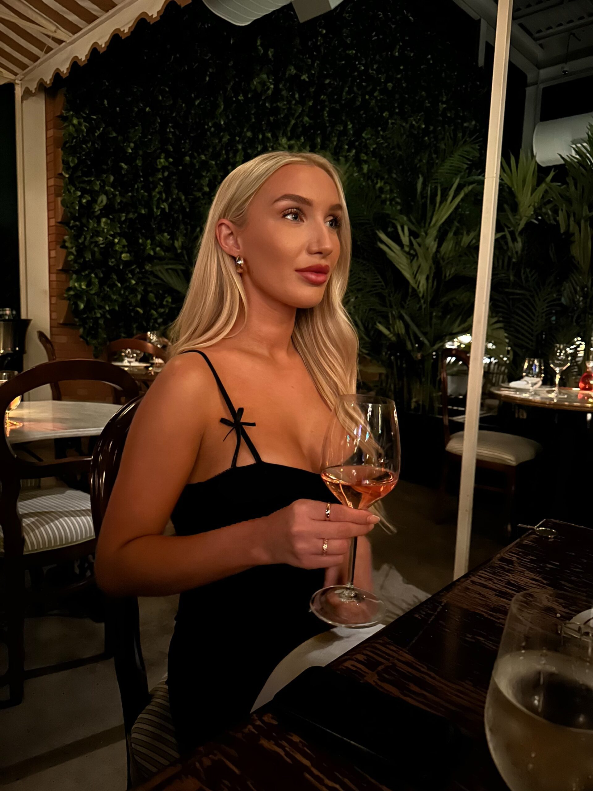 how to be in your feminine energy while dating