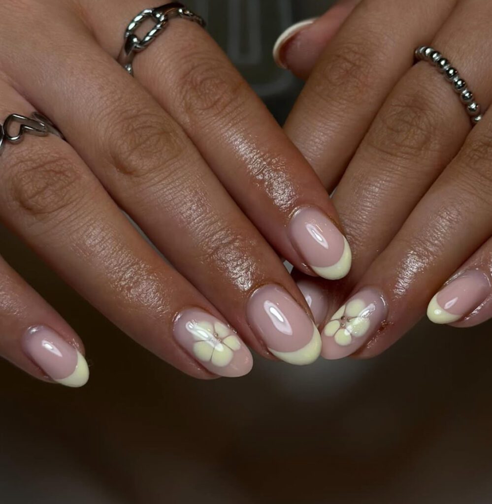 butter yellow nails designs