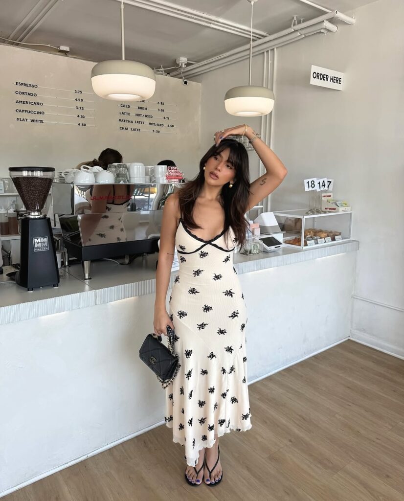 feminine outfits summer