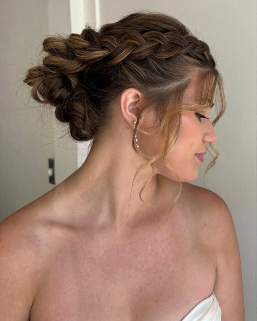 elegant prom hairstyles for medium hair