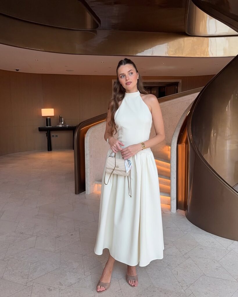 casual old money outfits women