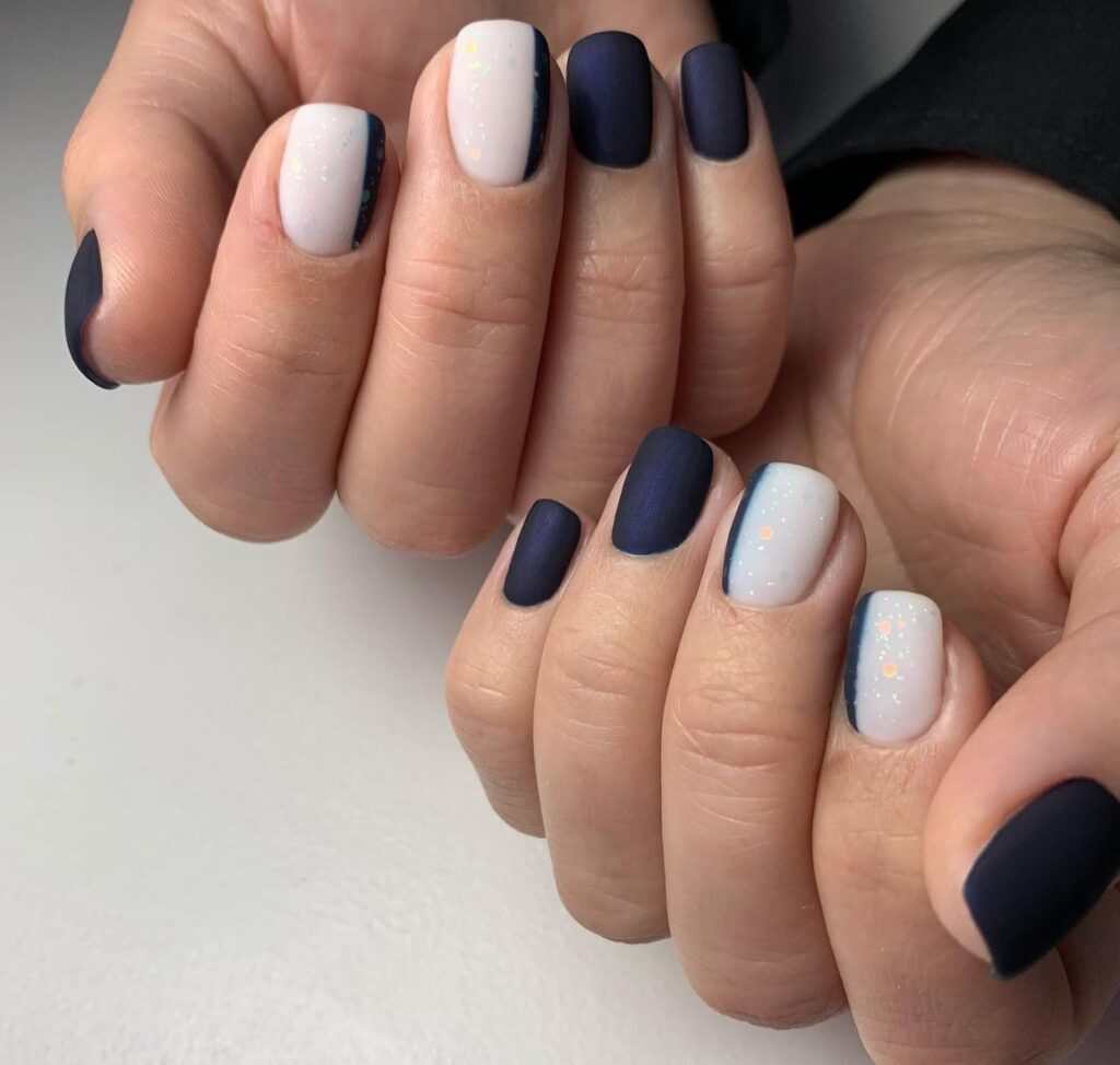 nail design two colors