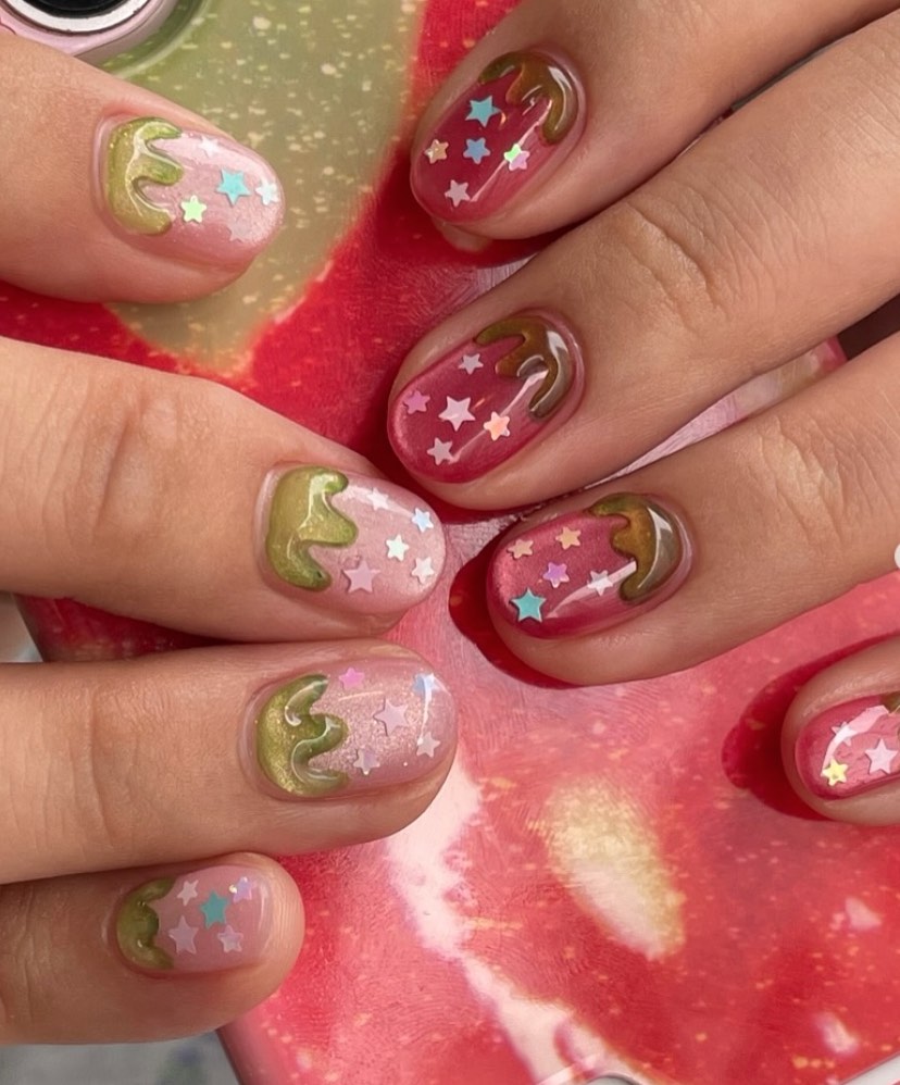 two tone nail art