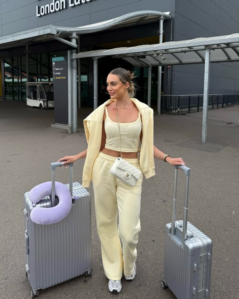 airport outfit