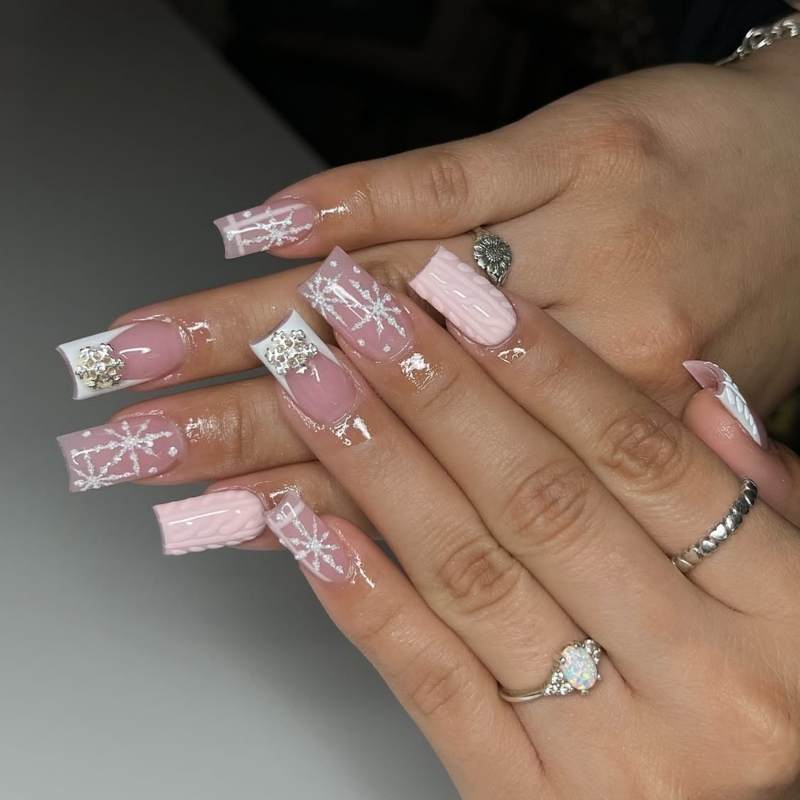 winter nails pink