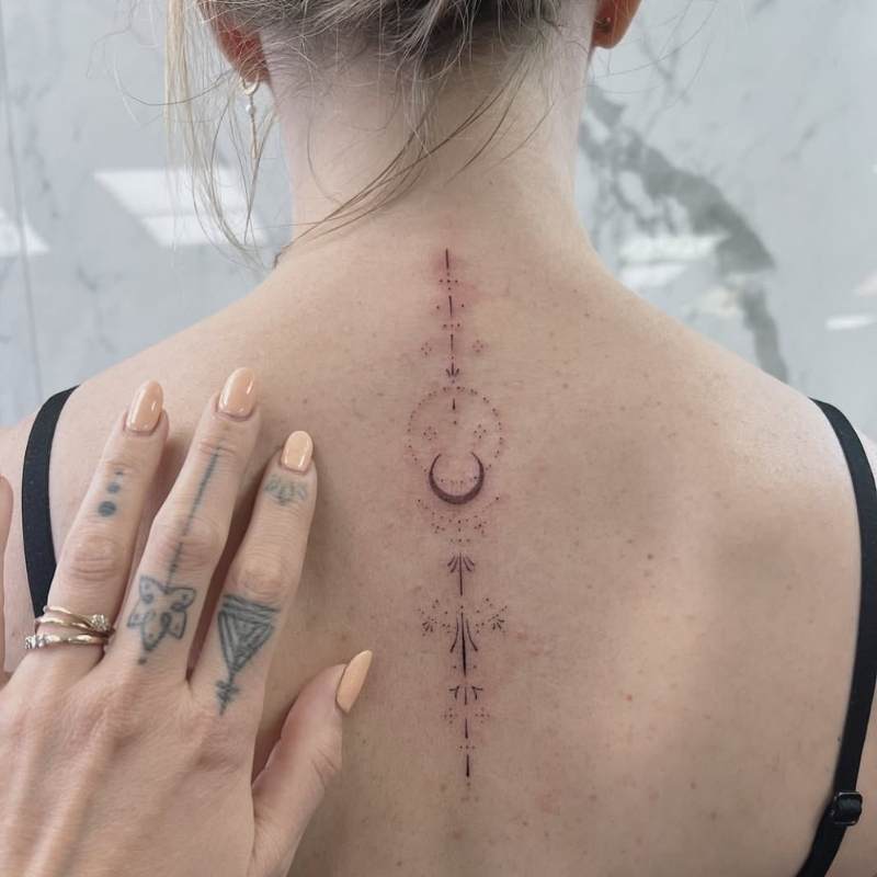 spine tattoos for girls