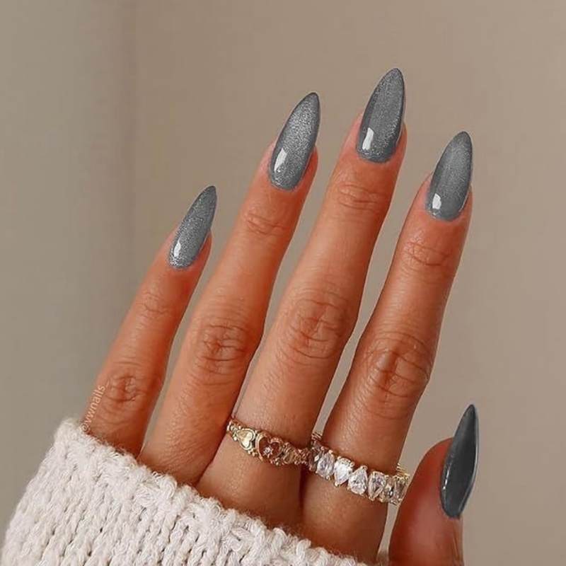 classy winter nails