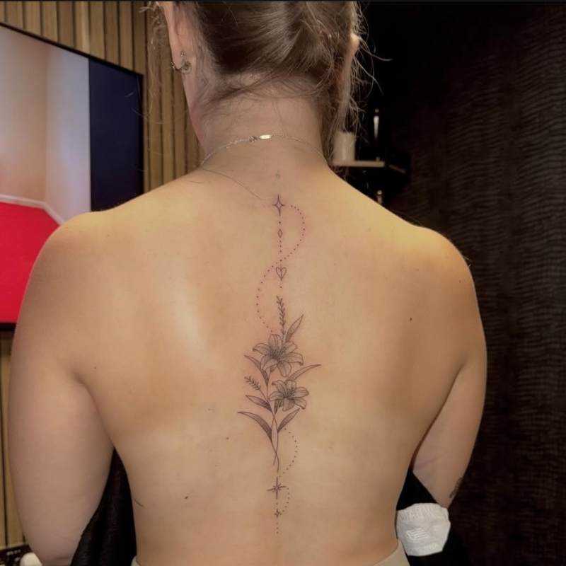 feminine spine tattoos