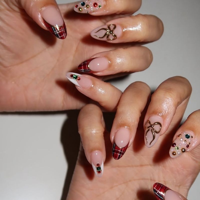 plaid nails winter