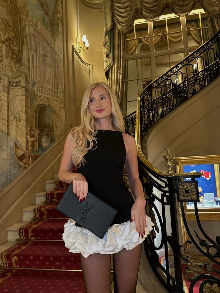 holiday party outfits 
