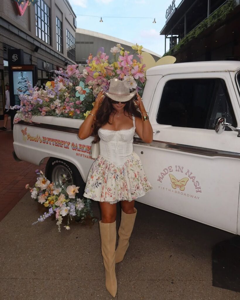 country concert outfit
