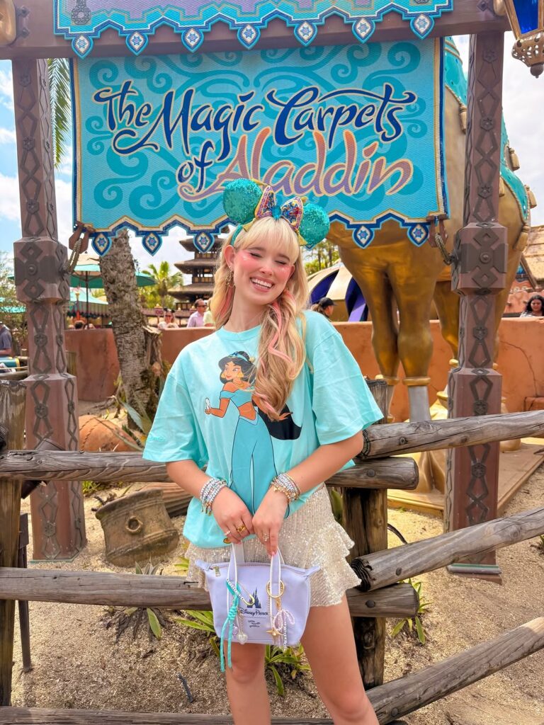 disneyland outfits june