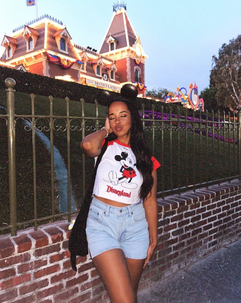 disneyland outfits women
