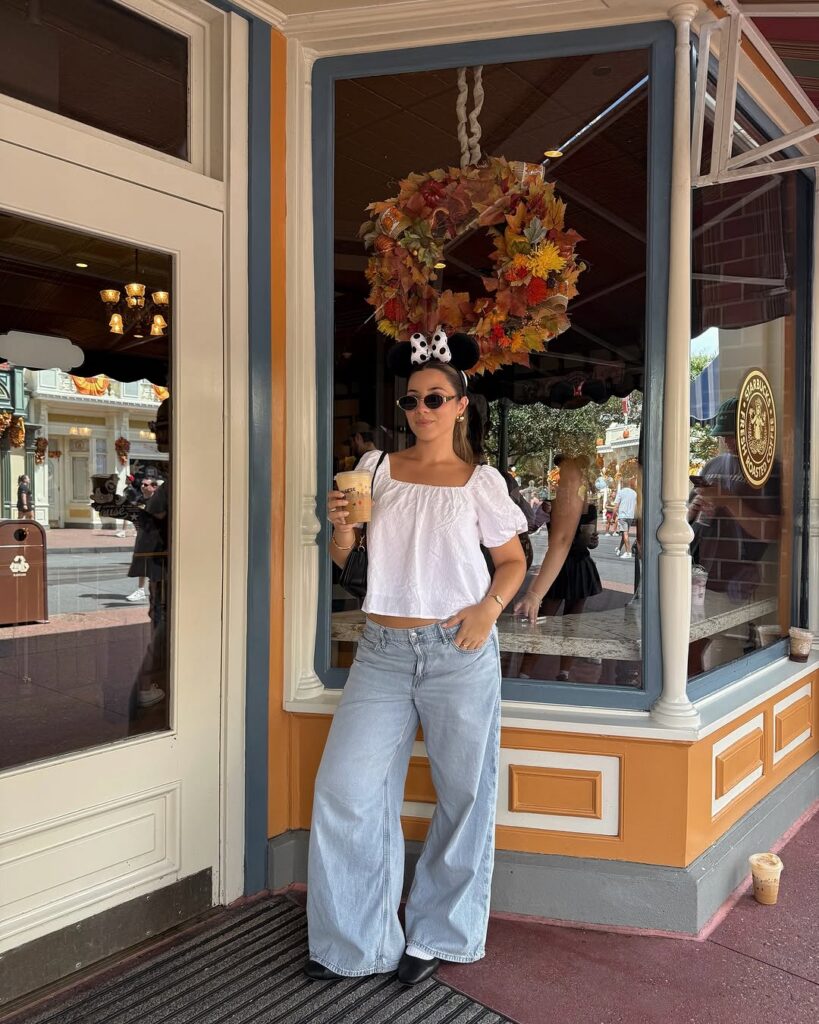 disneyland outfits april