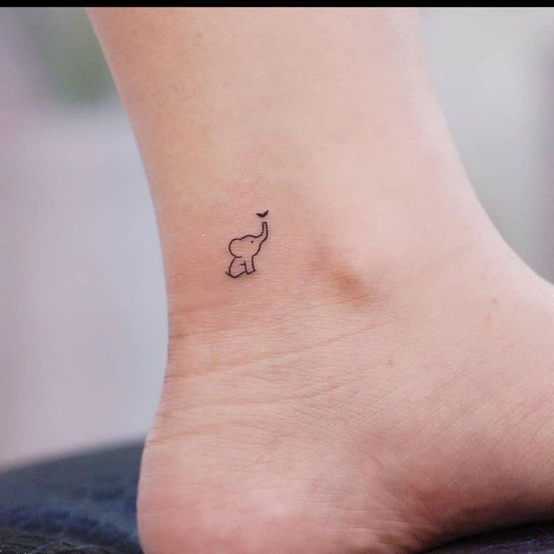  meaningful tiny tattoos