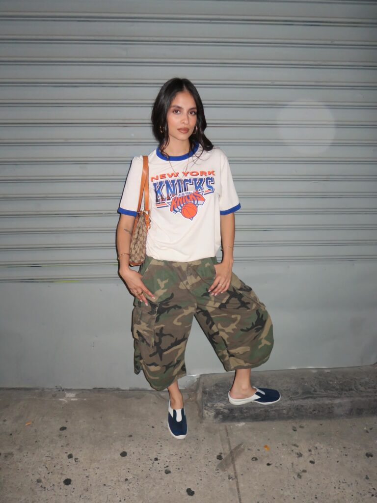 cargo black pants outfits