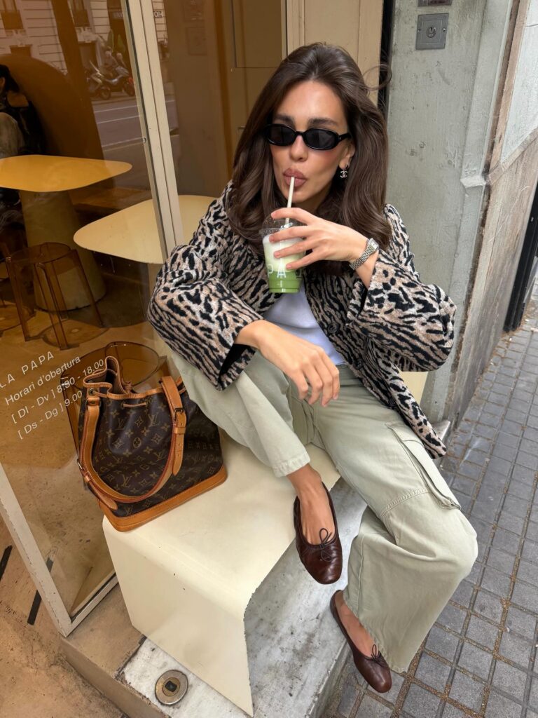 outfit green cargo pants