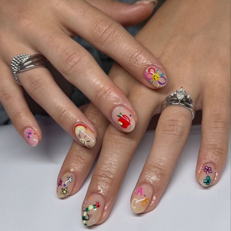 short back to school nails