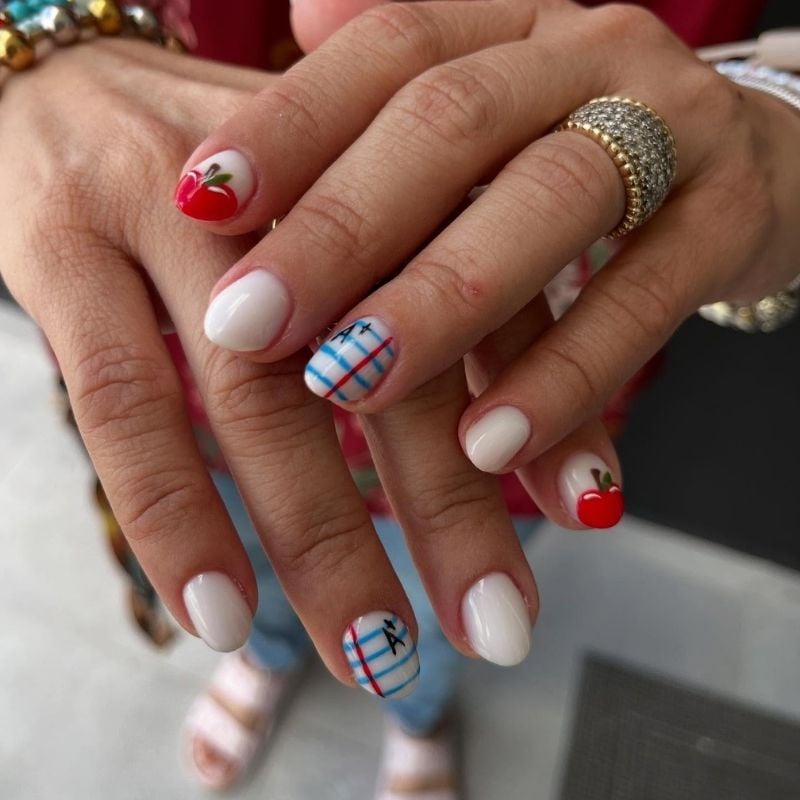 cute back to school nails short
