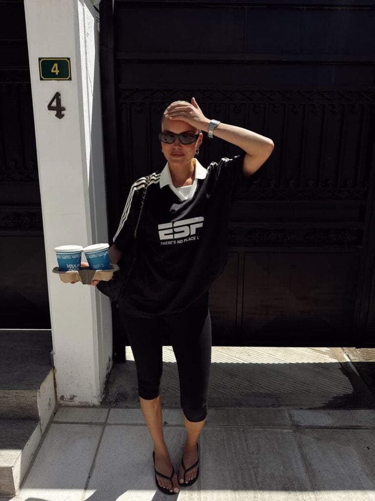 capri black pants outfit