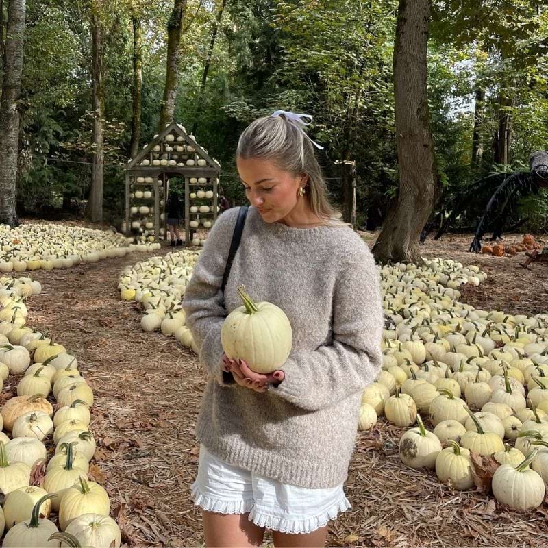what shoes to wear to a pumpkin patch