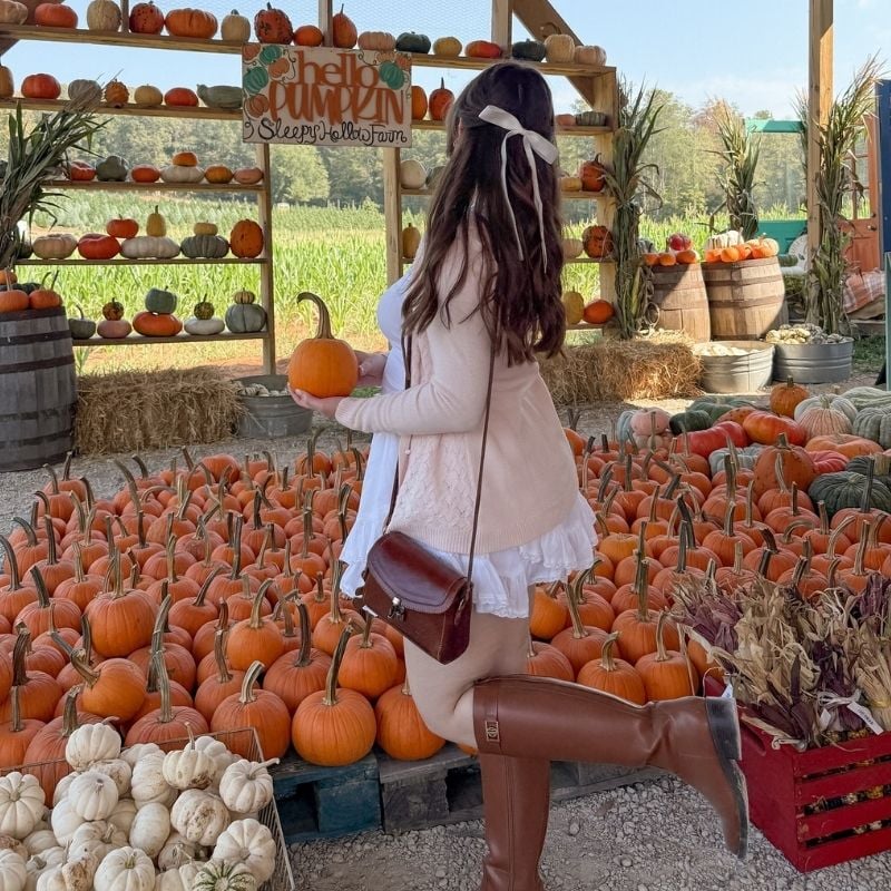  pumpkin picking outfit