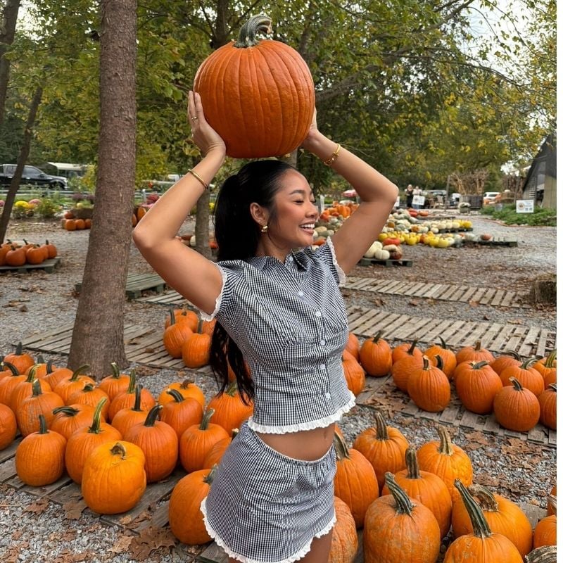  what to wear to a pumpkin patch women