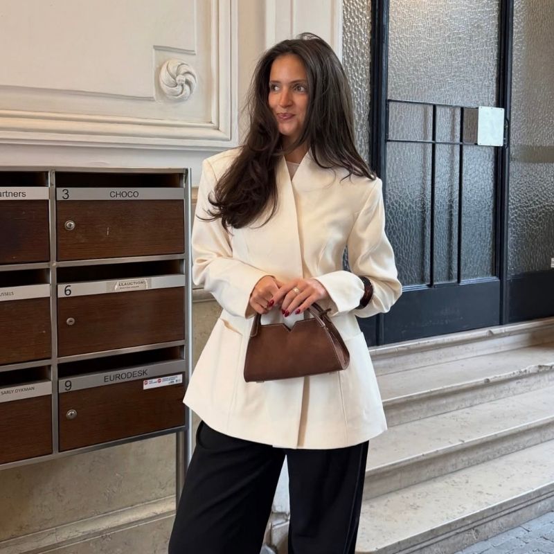 how to style a blazer women
